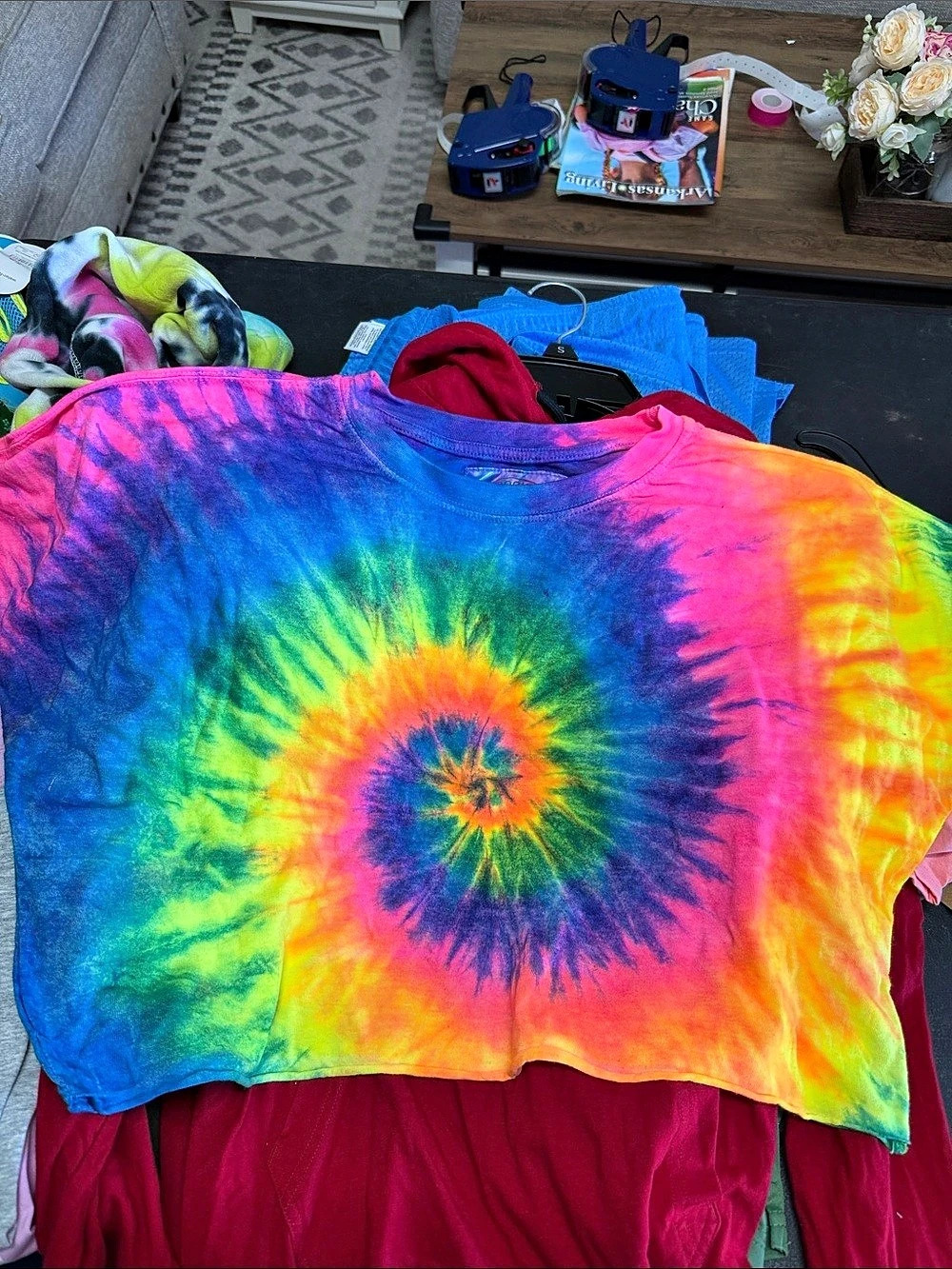 Rainbow Rock Tie-Dye Short Sleeve Tee Size Large
